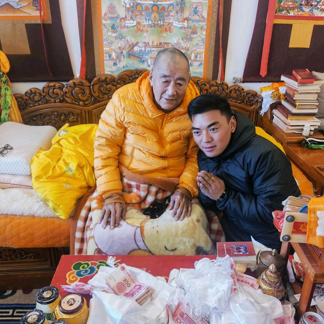 བོད【良龙翁修