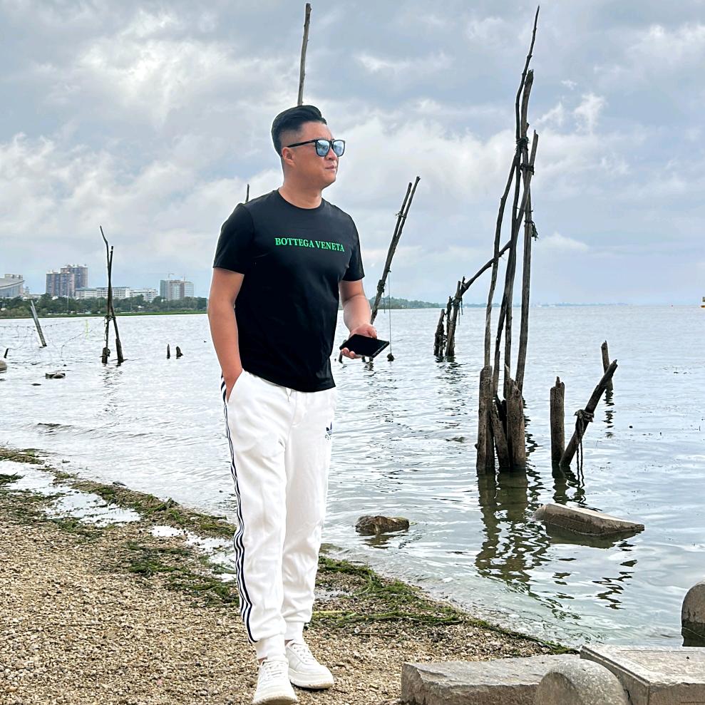 云鼎乔氏台球俱乐部 黑小