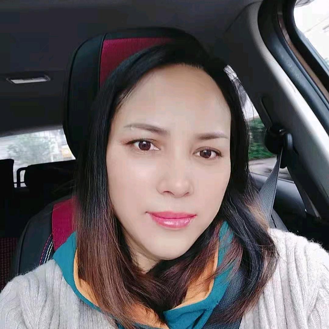 服装厂上班的女杂工