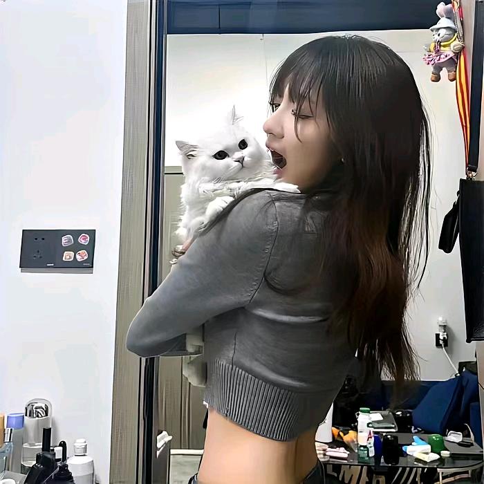 奶烈微橙