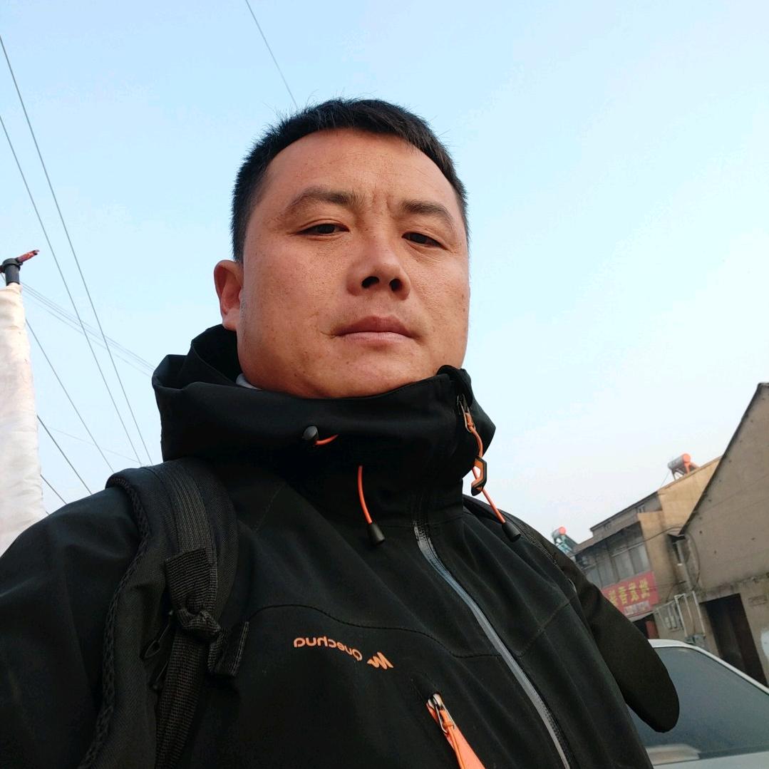 布衣黑桃A