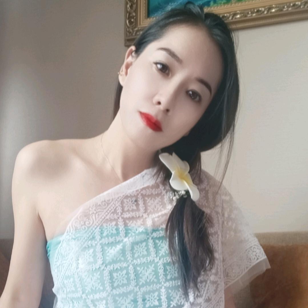 @伊人