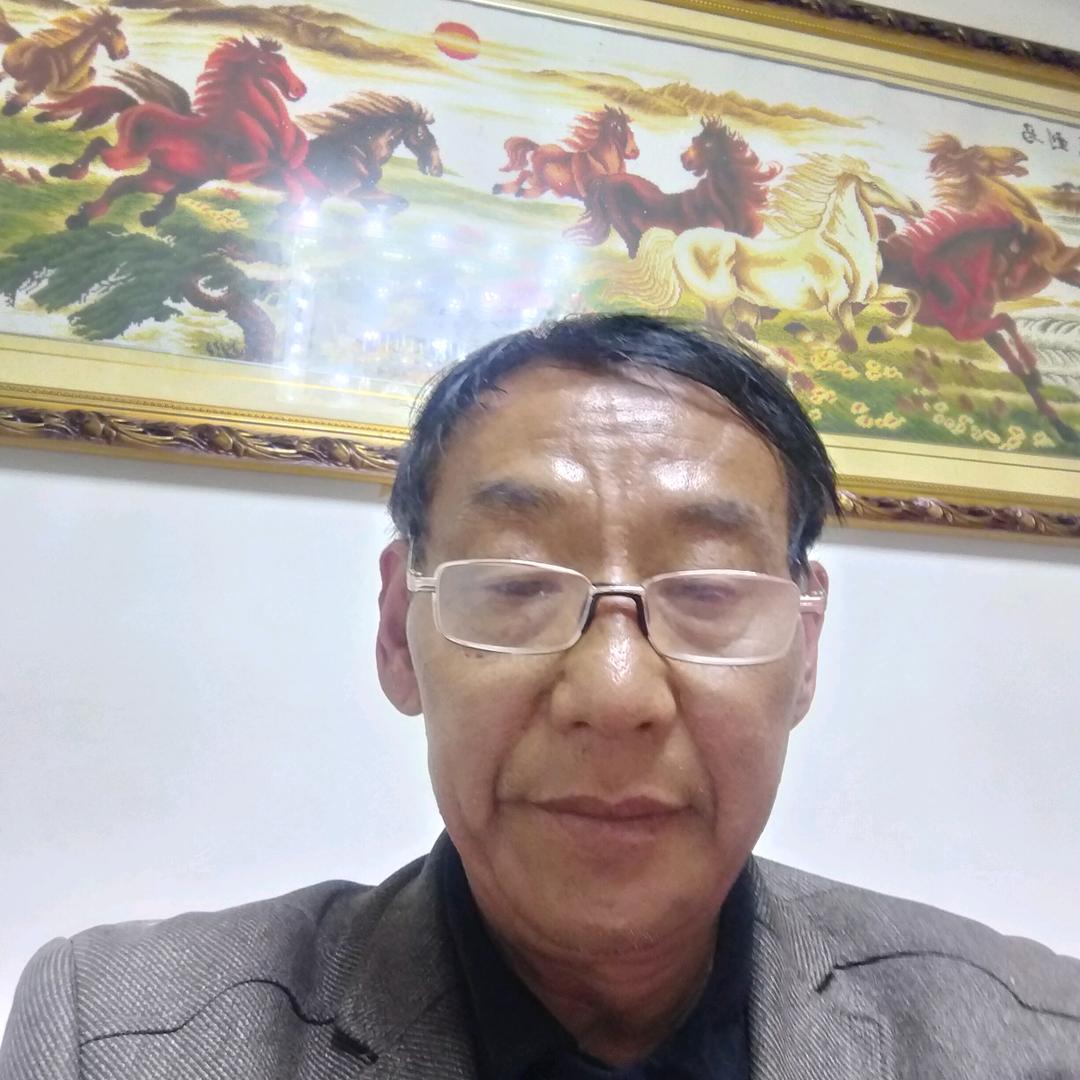 杨学荣