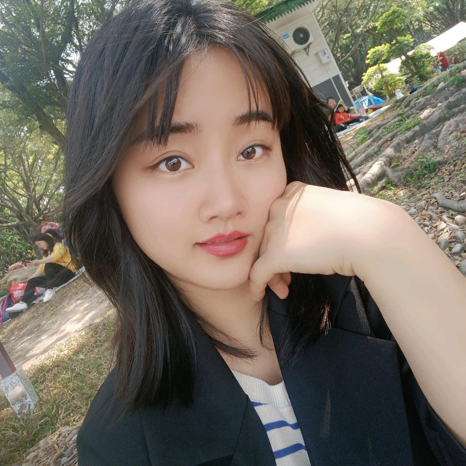 化妆师——蔡鼠鼠