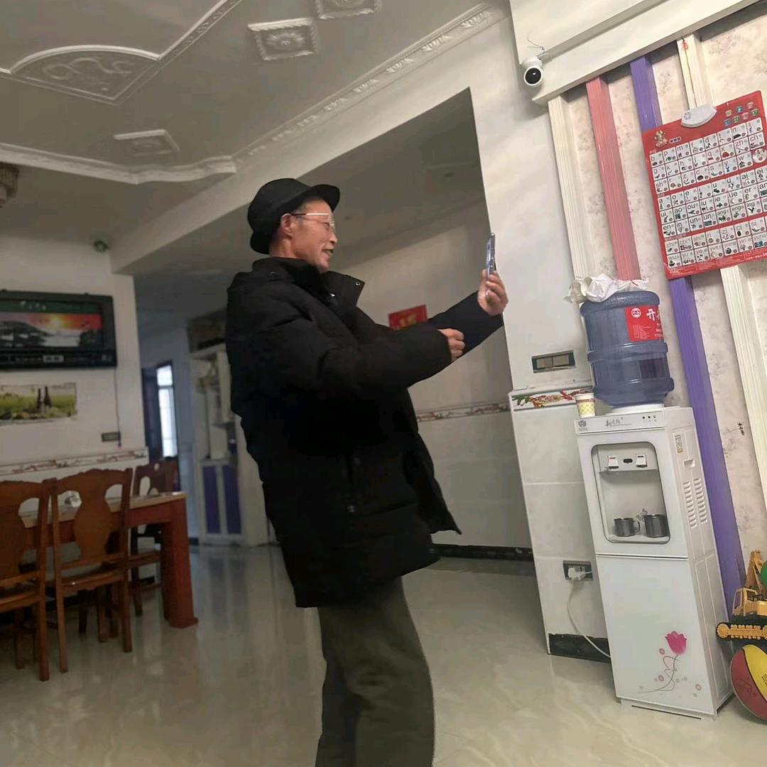 黃中華