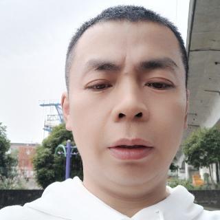 瀚海征帆踏浪歌