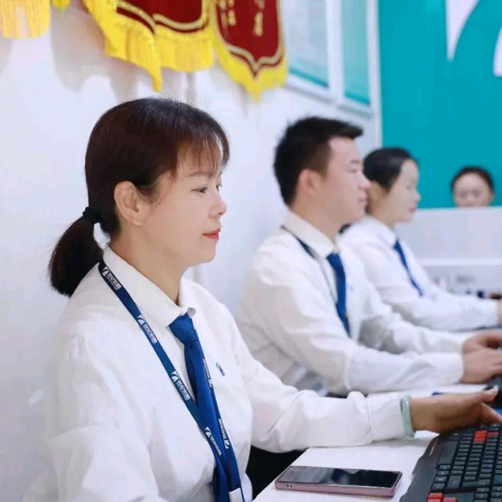 吴姐武汉顺亿发房地产经纪有限公司