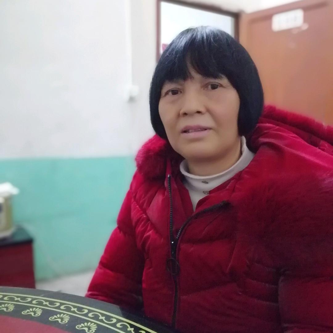 开心姐，