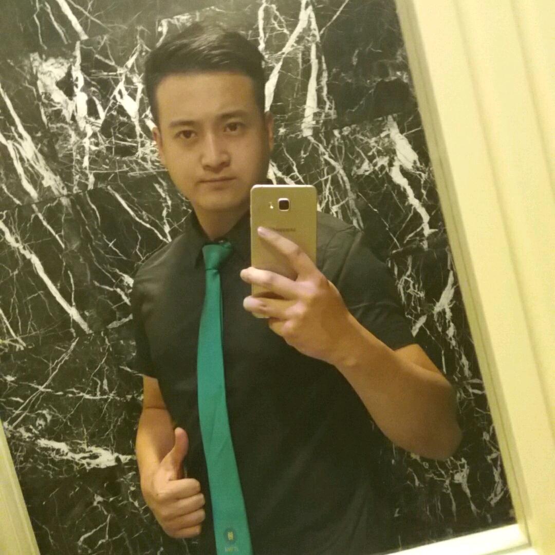 渔艺楼·鱼头泡饭·地道黄冈菜（外滩店））