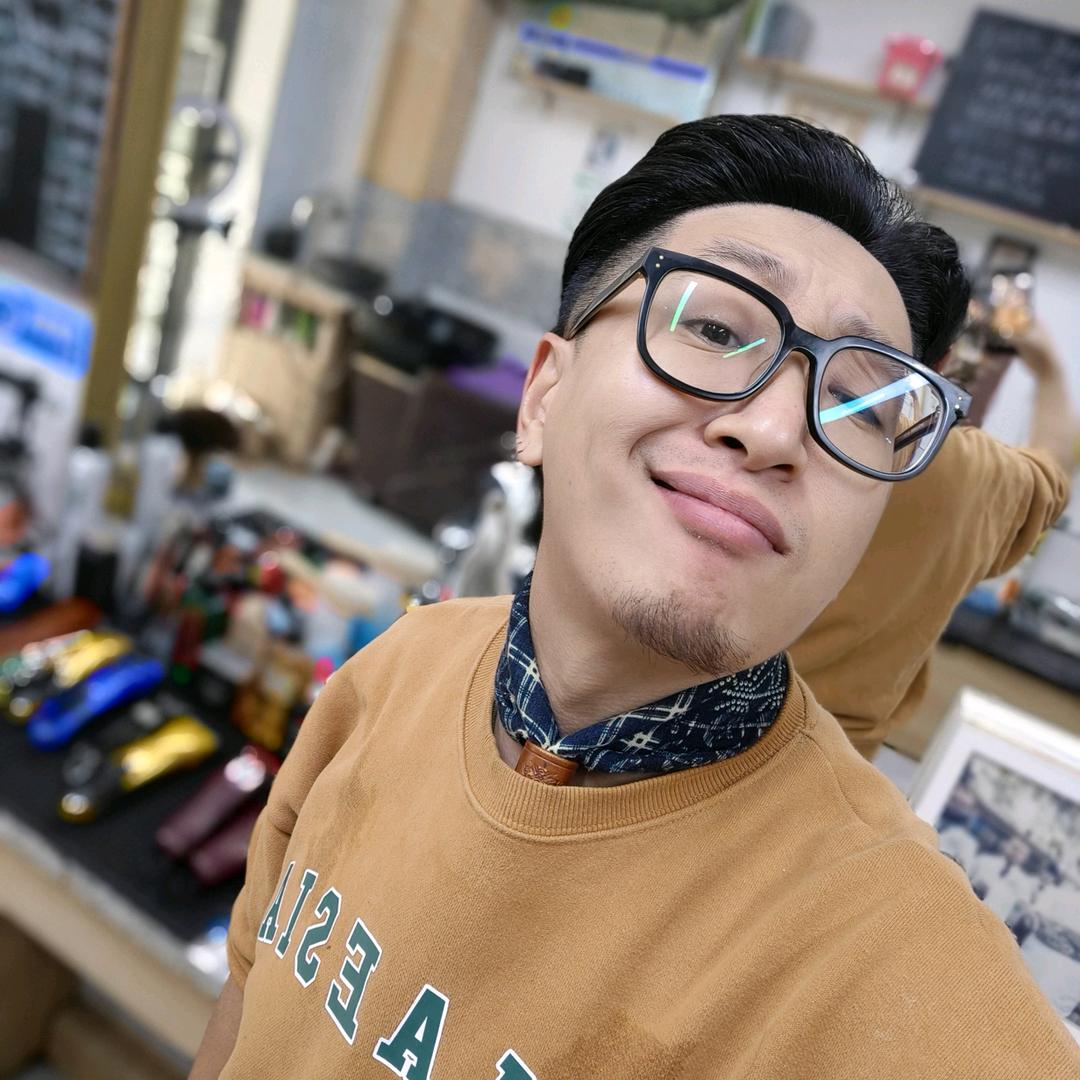 沈阳Barbershop美美姿潇洒哥