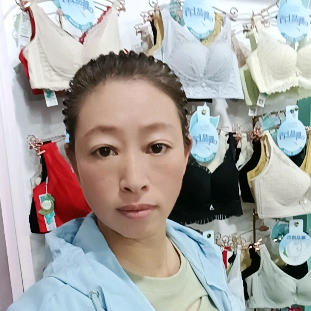 封丘县改娣服装销售坊