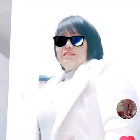 绿意(•̀⌄•́)