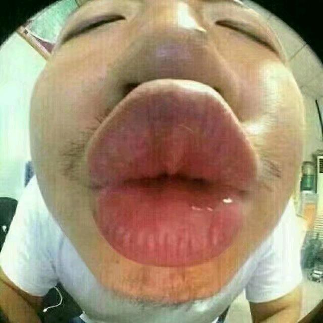 模模