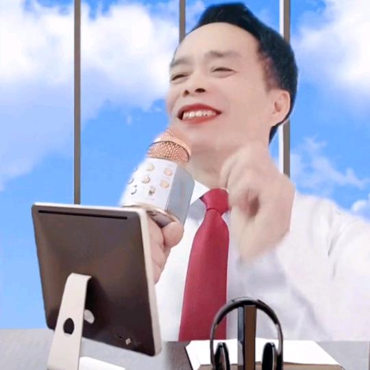 《快乐哥》……（回忆总是泪痕心伤）