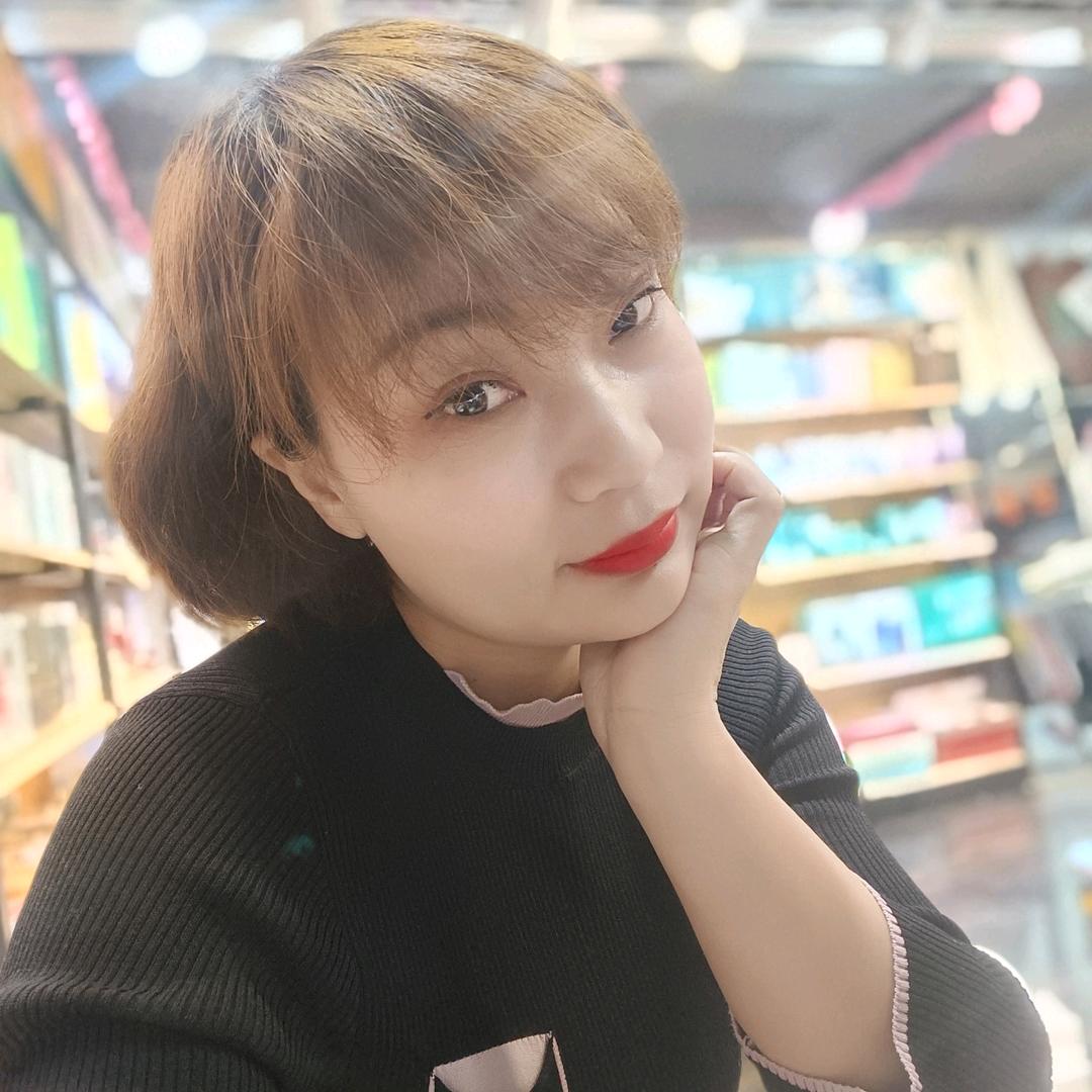 蜜糖♥(｡￫v￩｡)♥