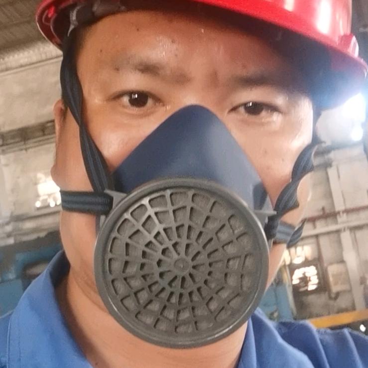 轩萌焊工
