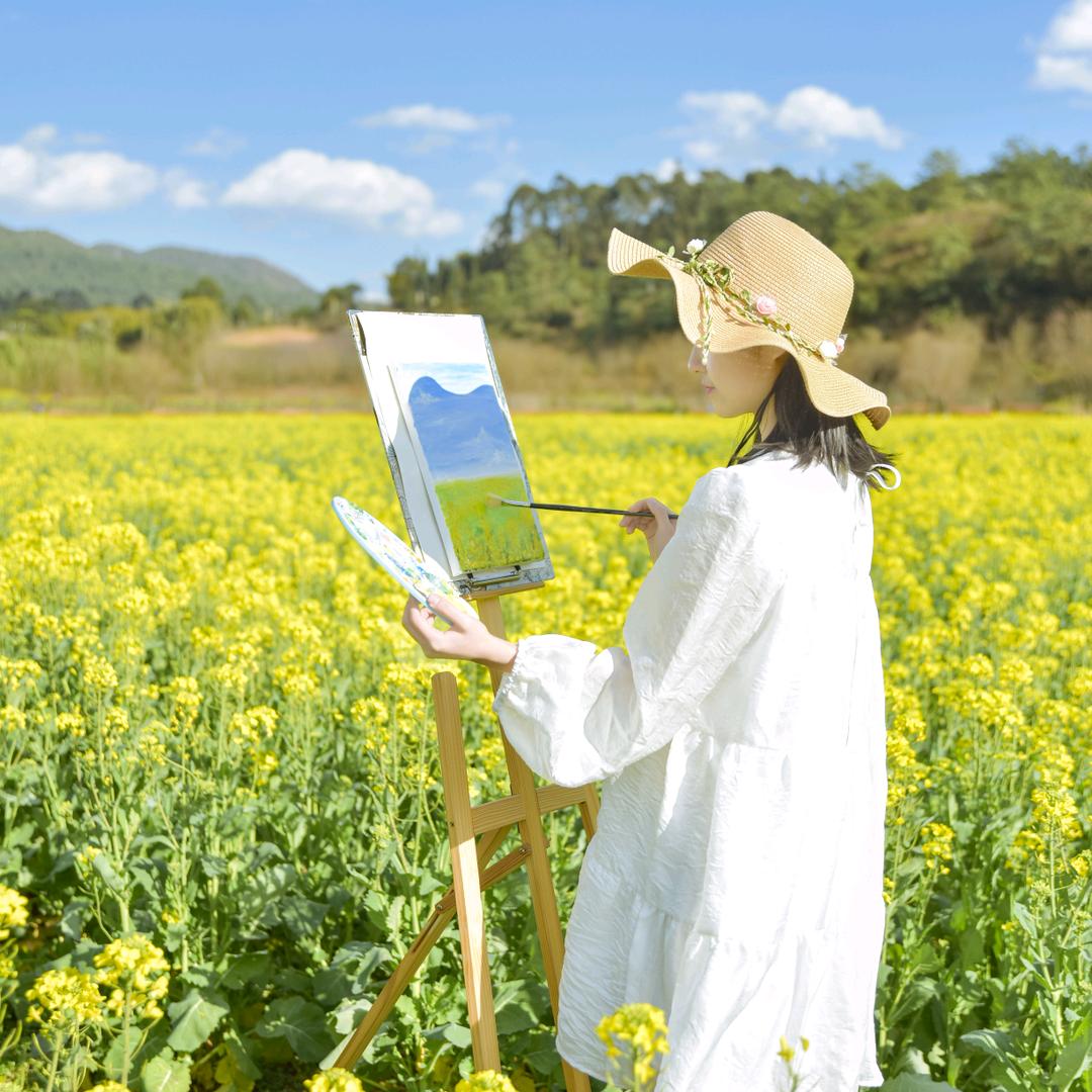 胡兔兔和她的小画🎨