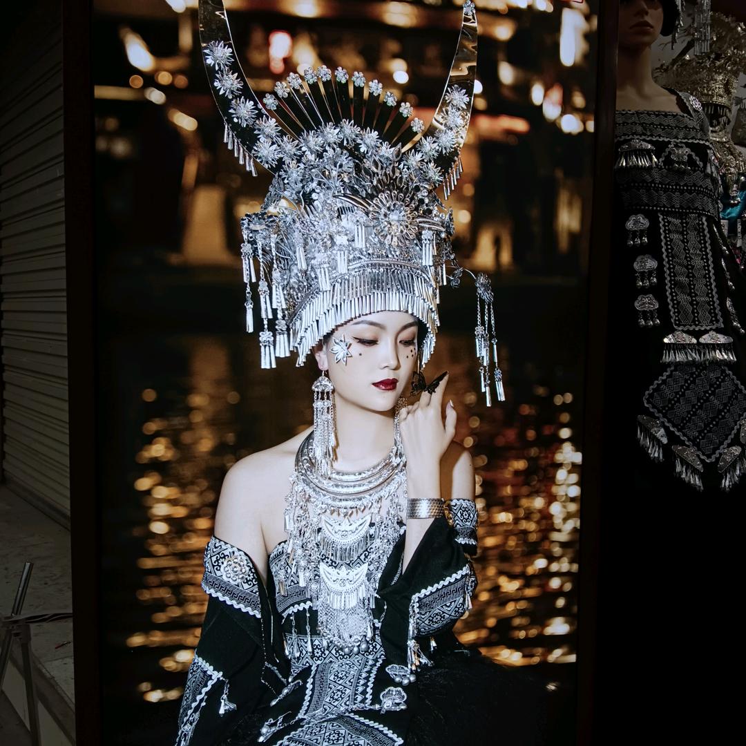 杨婷岚（雨后见彩虹）