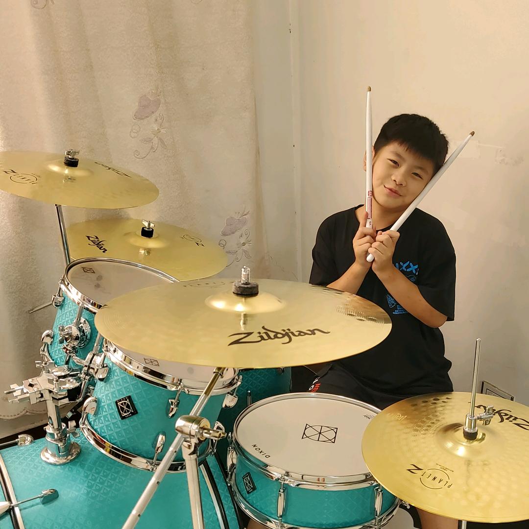 一手货源服装店