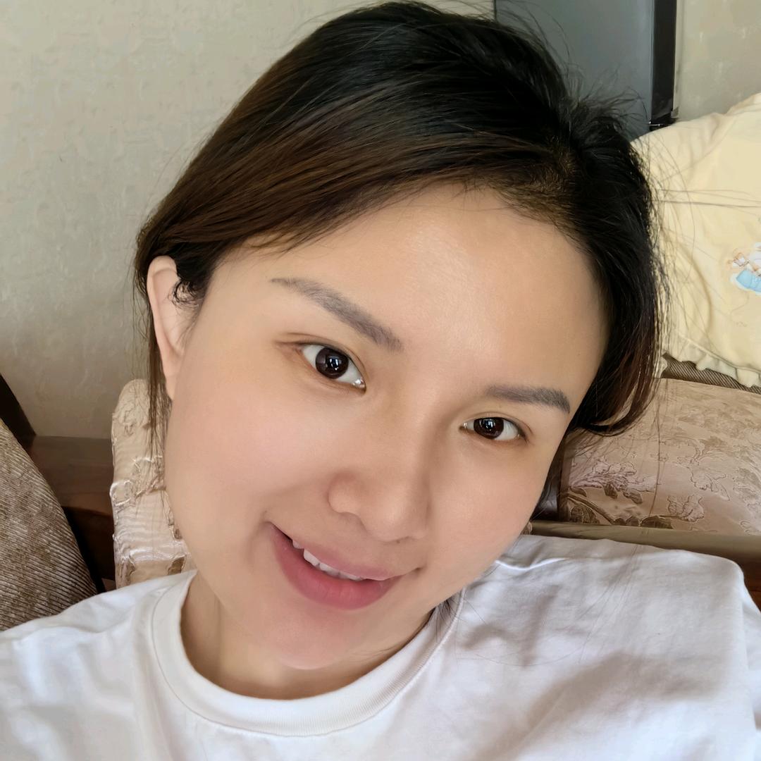 小小君