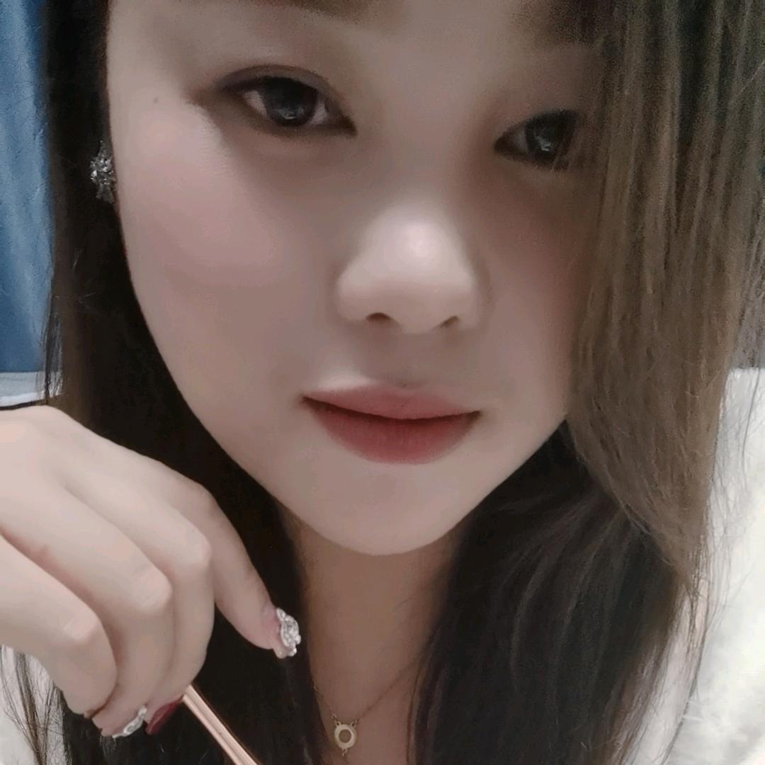 小诗诗