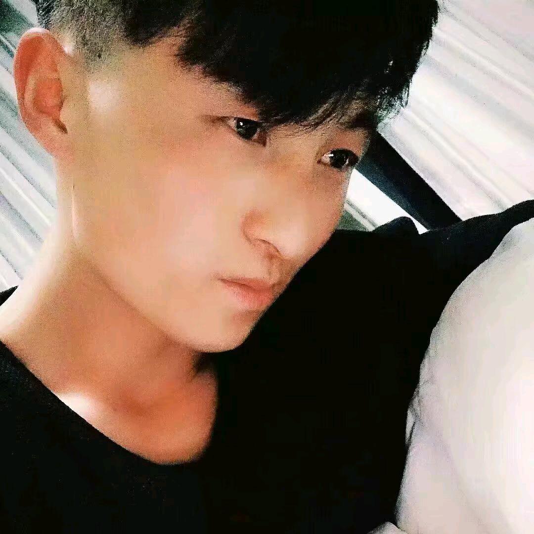 吊儿郎当☜☞小叫花