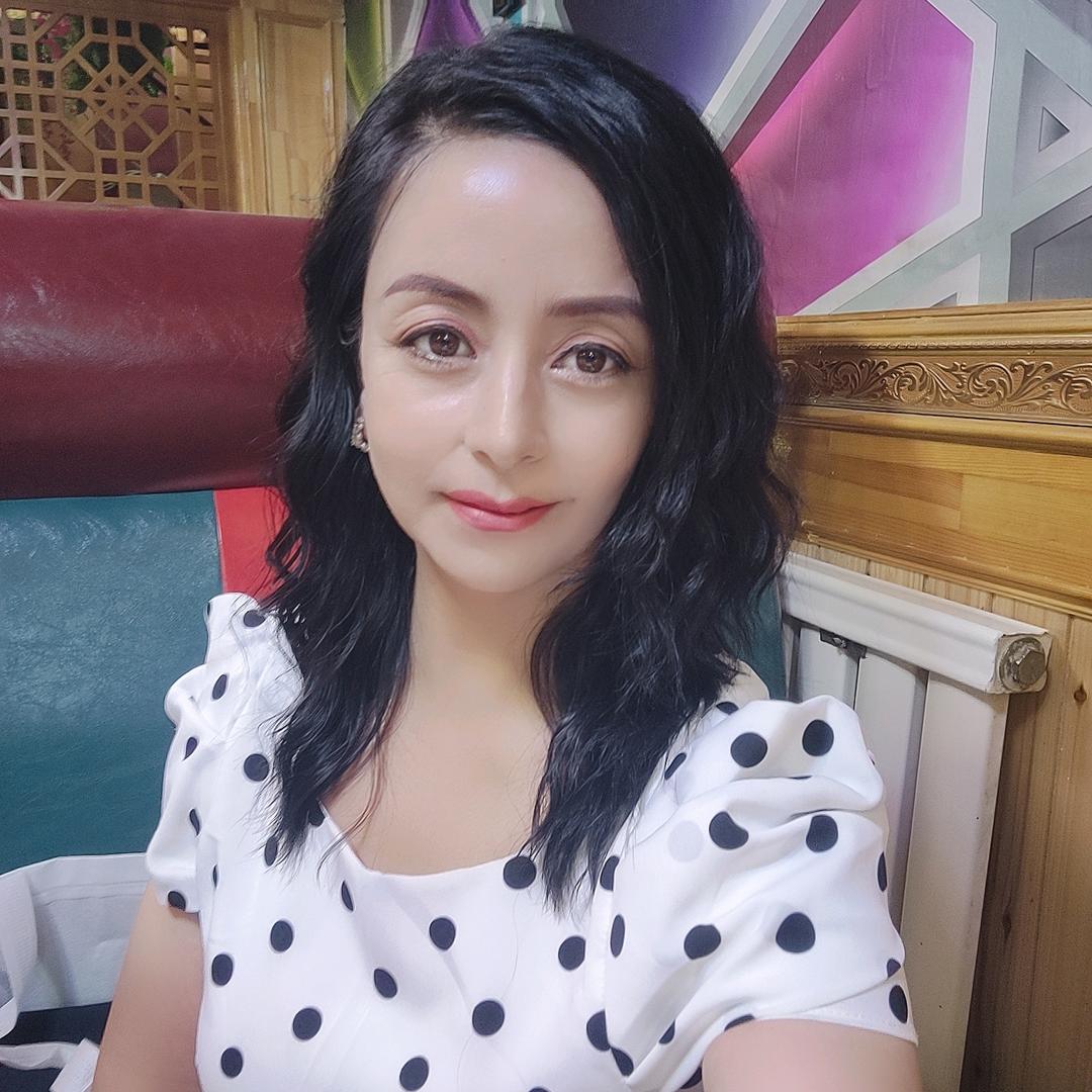 阿依木尼沙
