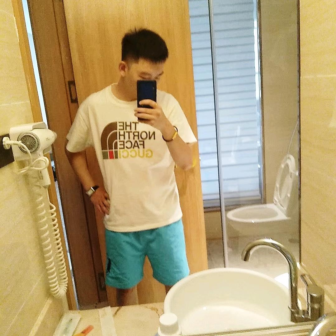 队长很酷y