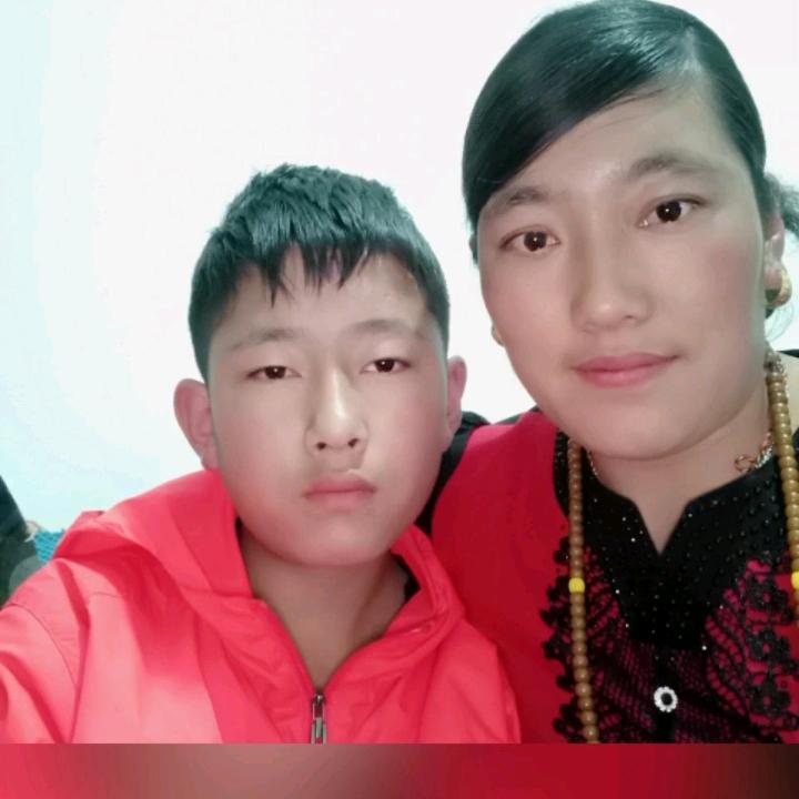 卓玛