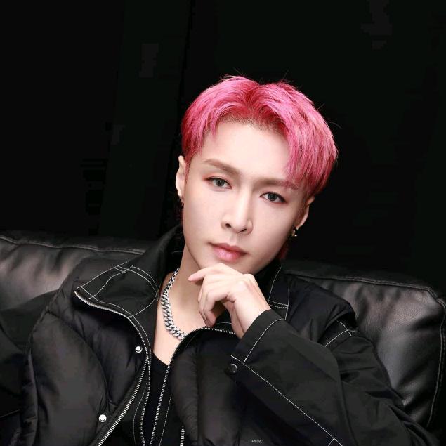 帅哥走天下，首播学习中