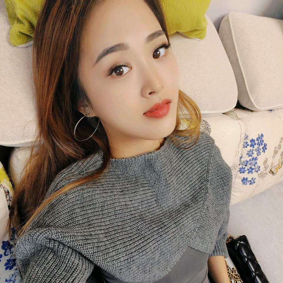 娜  美