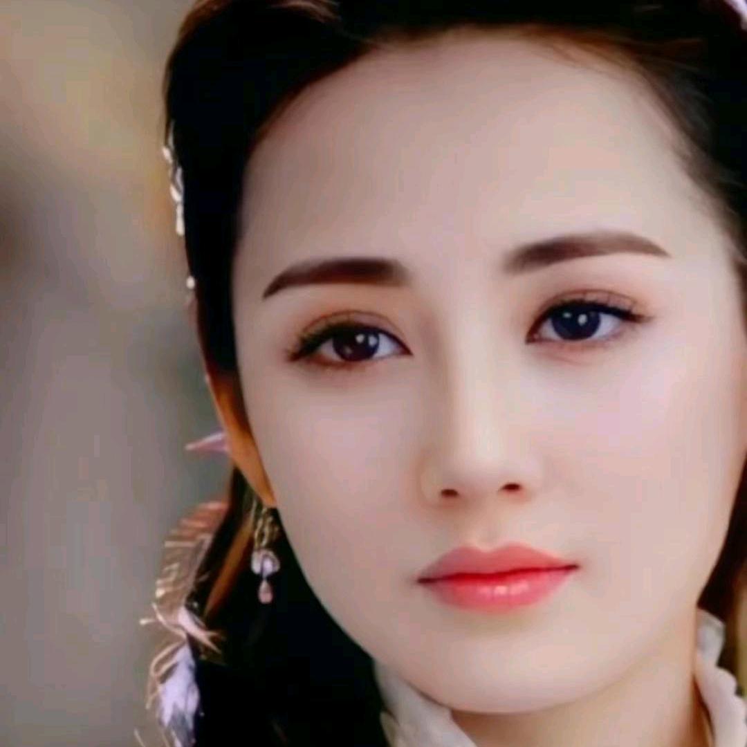 带刺的玫瑰🌹