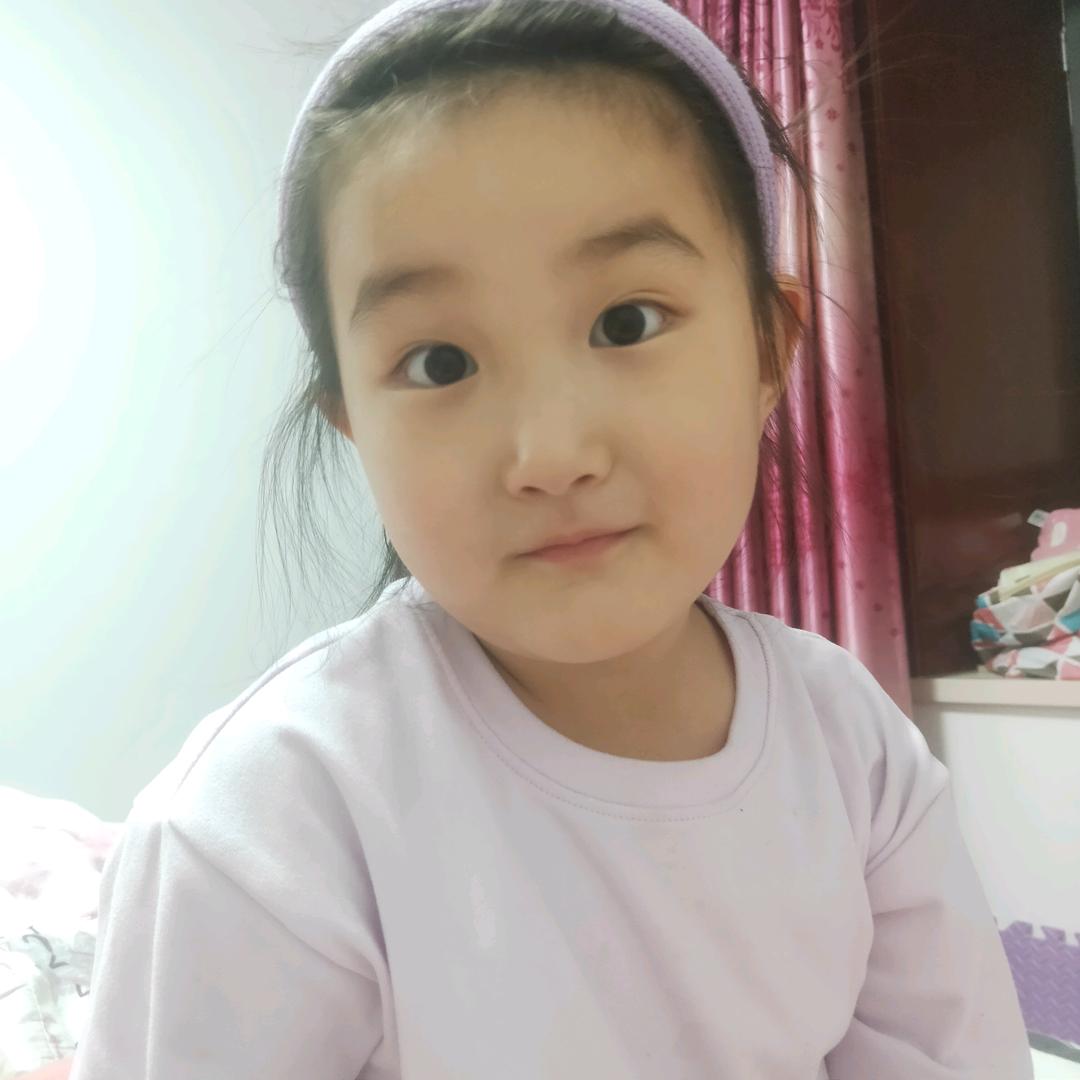 爱吃糖的小糖果🐽🍭🍭🍭🍭🍭?