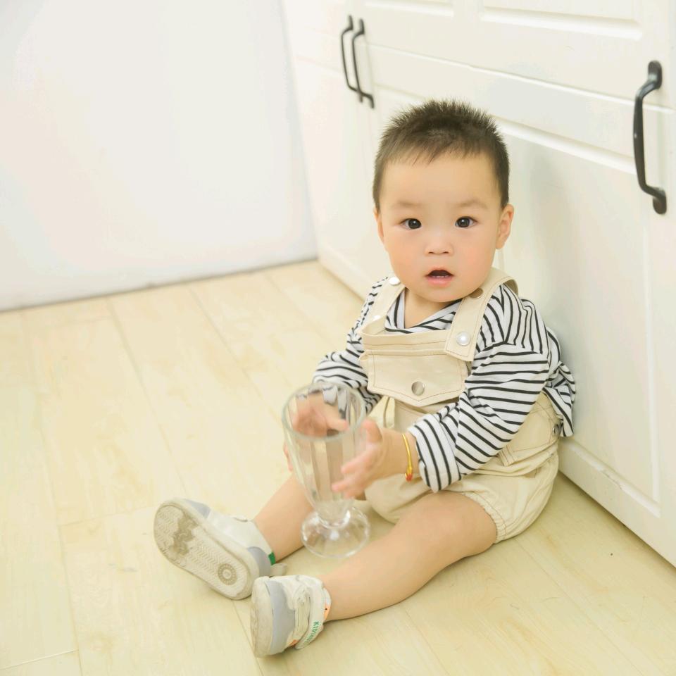 志宏奕鸣和紫嫣