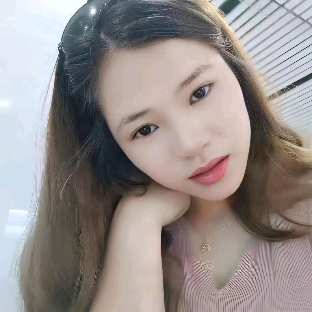 小莫