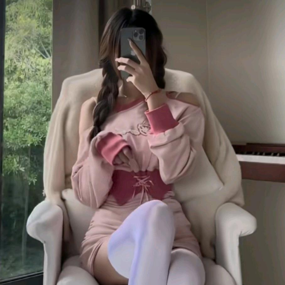 姗姗不迟到╭(╯ε╰)╮