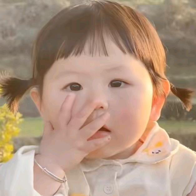佩     奇
