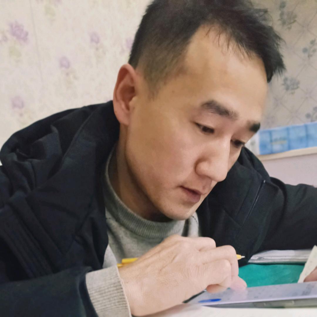 四川泸州木工小伙