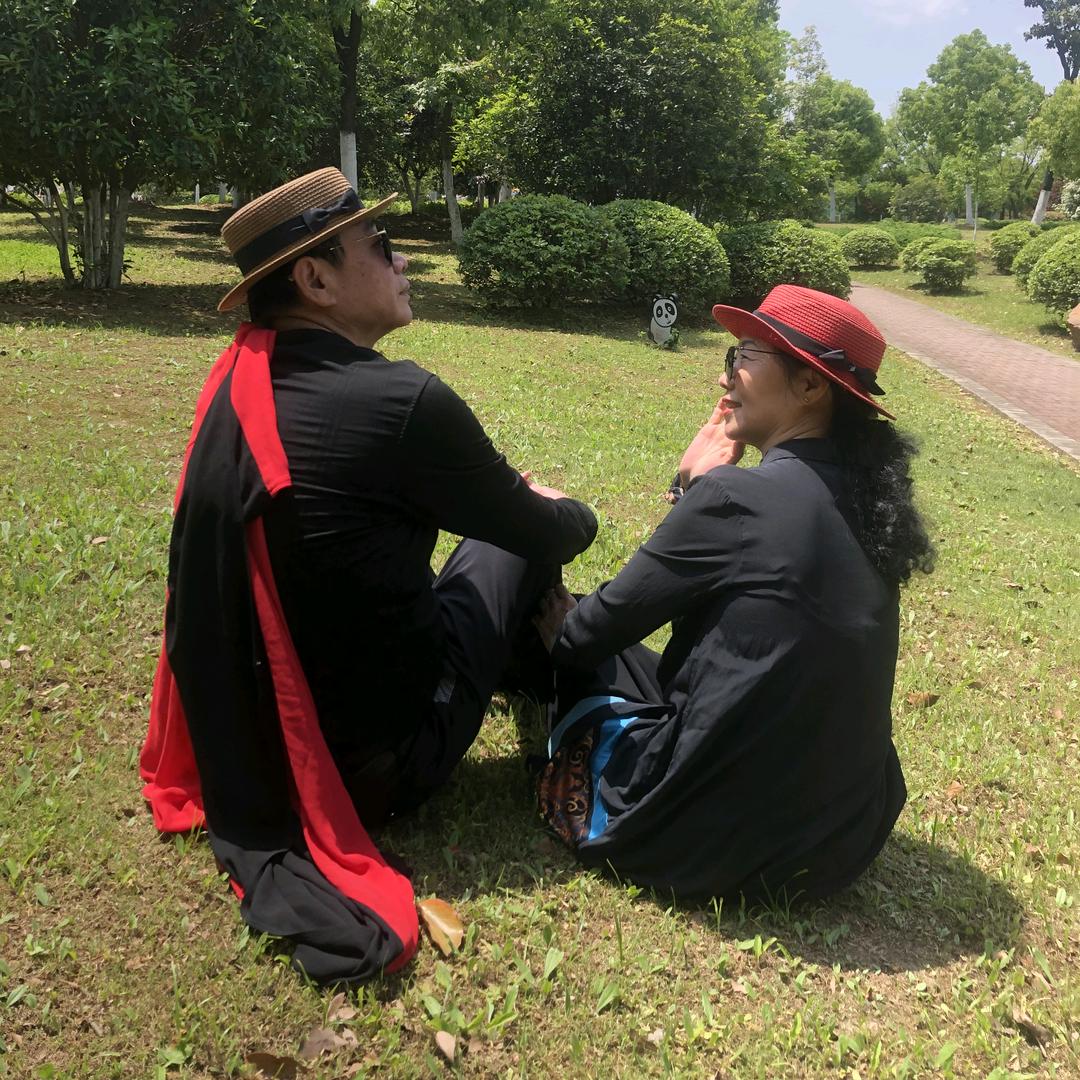 广场舞交谊舞