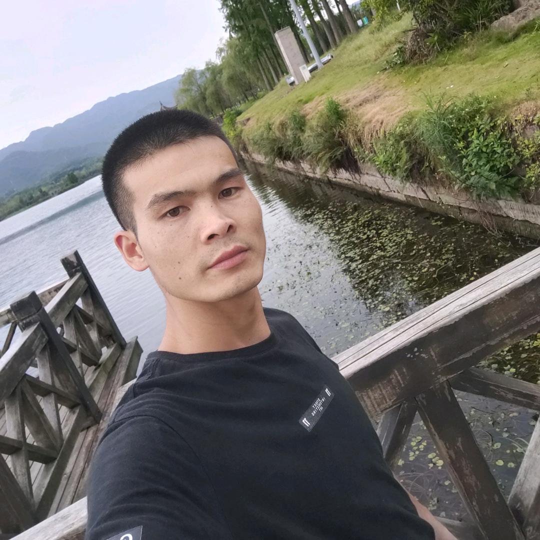 专业贴砖小周