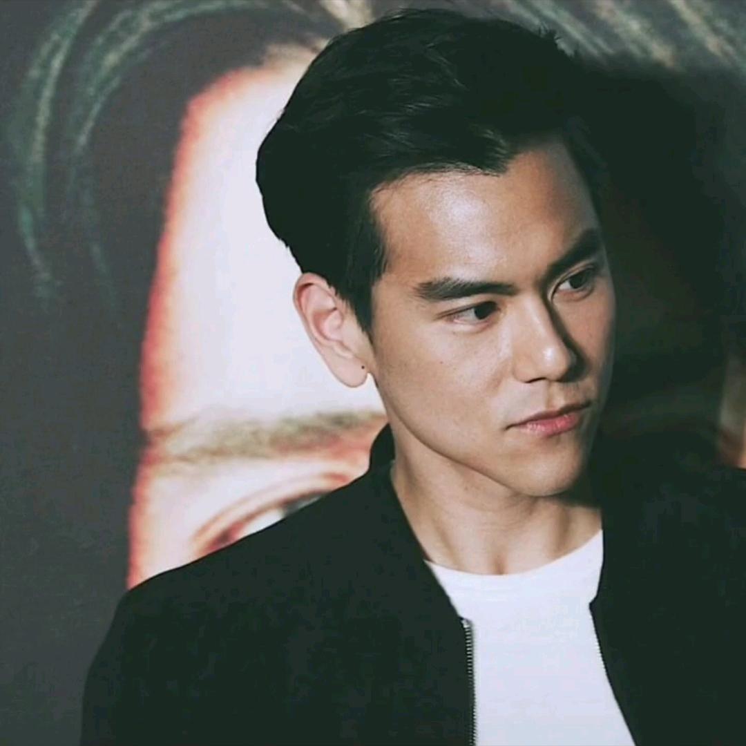 🌈我不是彭于晏