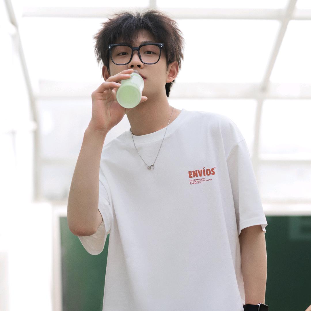 丁颖儿品质男装