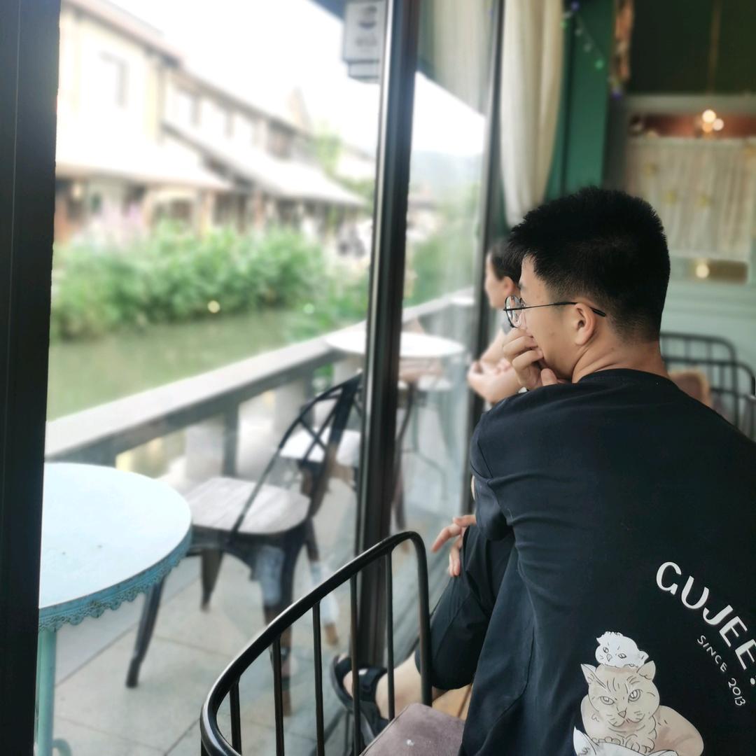 我有两颗糖