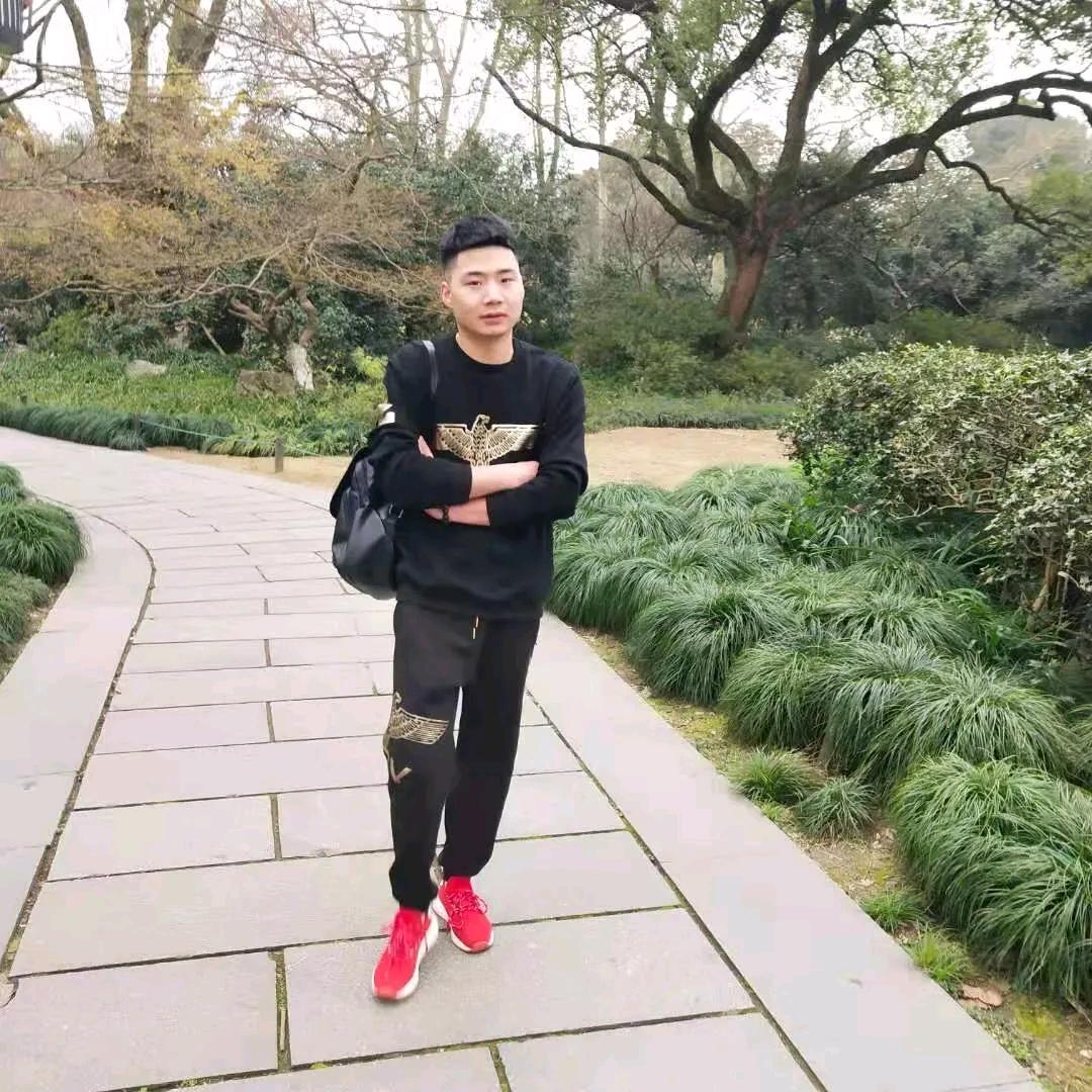 悦酩宴、晨绯