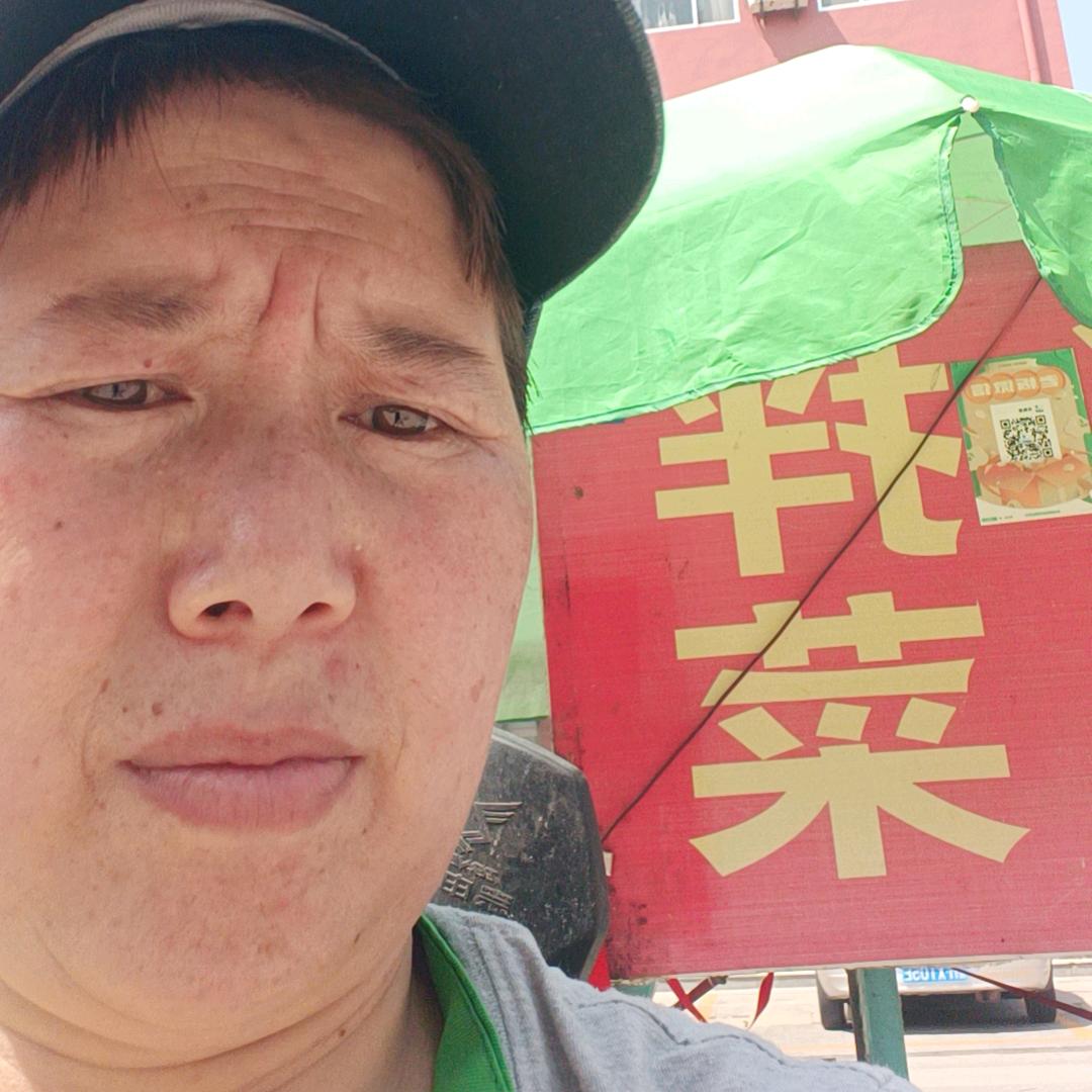 原小吃街凉拌菜麻辣烫