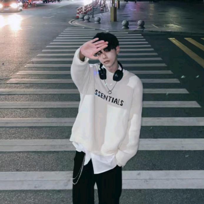 领不凡潮流男装穿搭分享