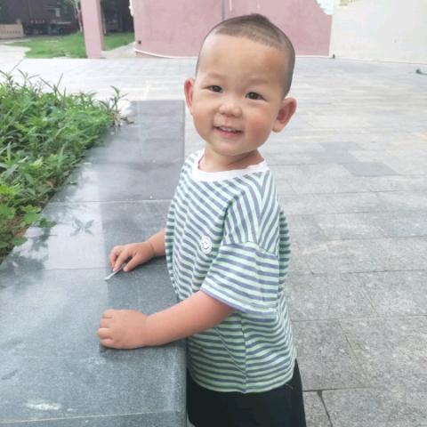 🦋吴很❤️幸胡🦋
