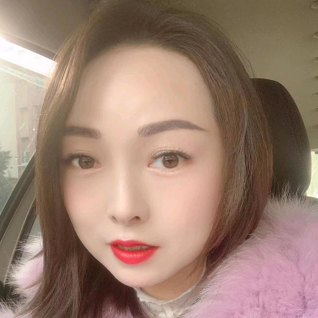 危化品厢式车厂家任盈盈