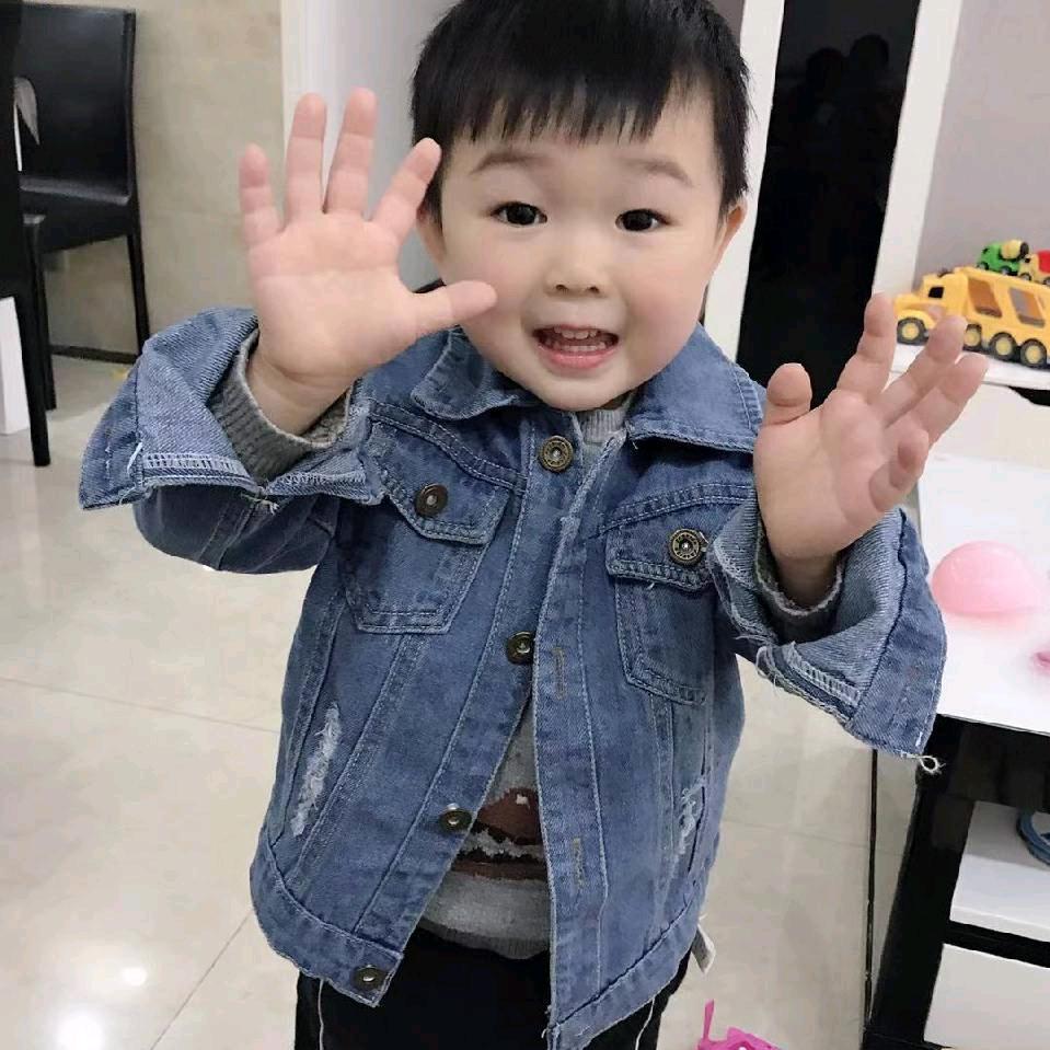 燕尾杆台球俱乐部