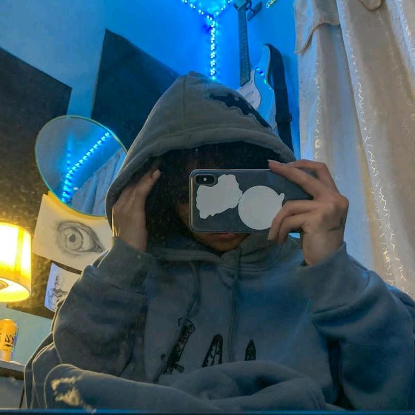 努力生活的小夕🧸Xavier